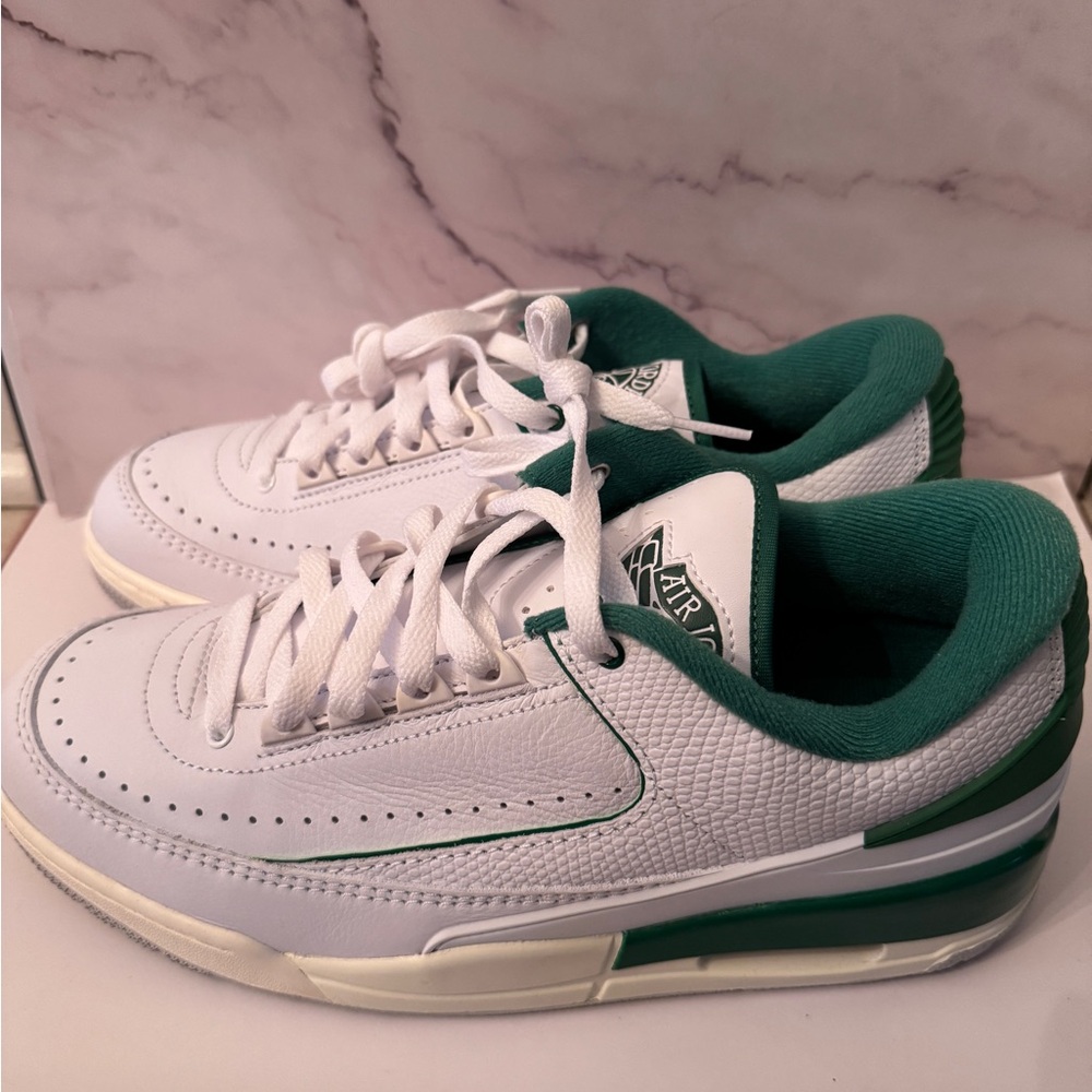Size 9.5 - Air Jordan 2/3 Pine Green Sneakers
